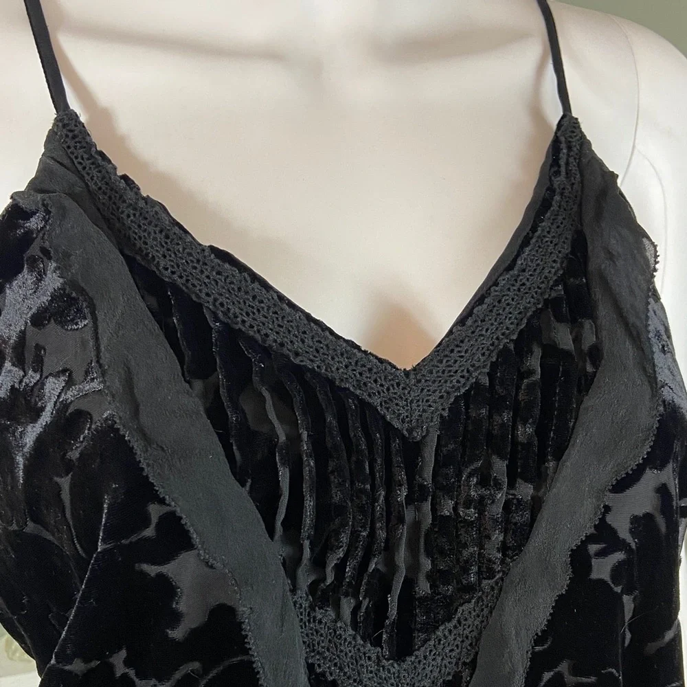 Parker Black Sheer Floral Burnout Velvet Tank Top Ruffle Silk Blend Small Floral - Picture 4 of 13